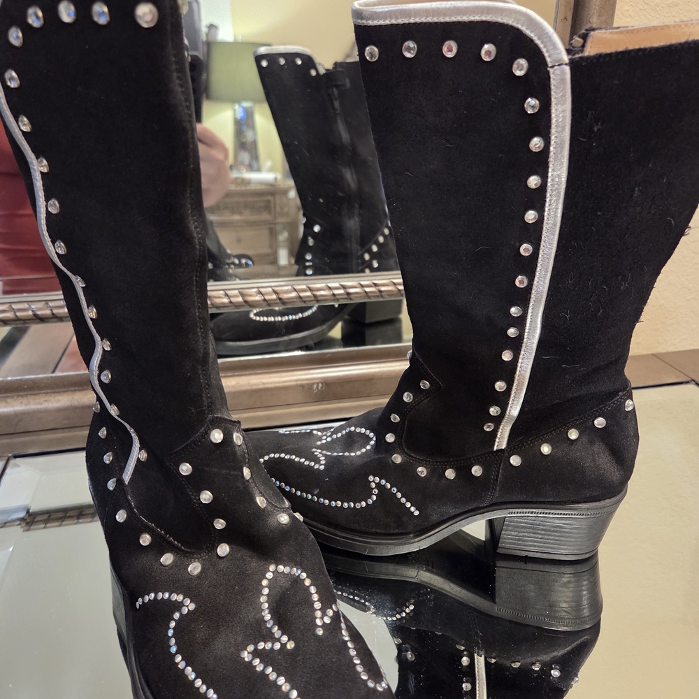 Black Studded Women's Boots